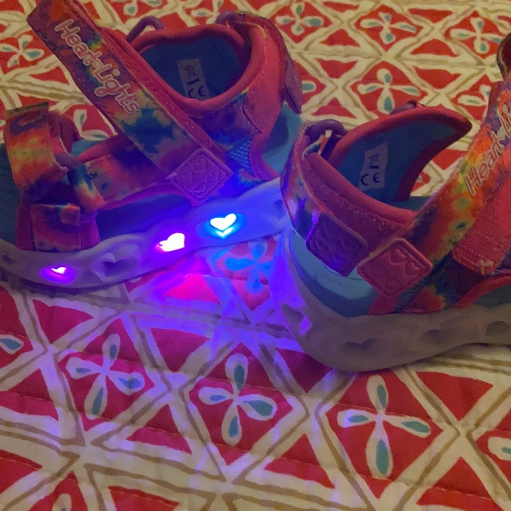 Skechers Heart Lights Sandal size 6